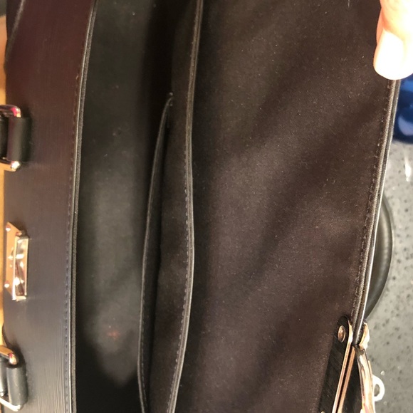 π―LOUIS VUITTON Epi Segur PM Handbag - Picture 7 of 9